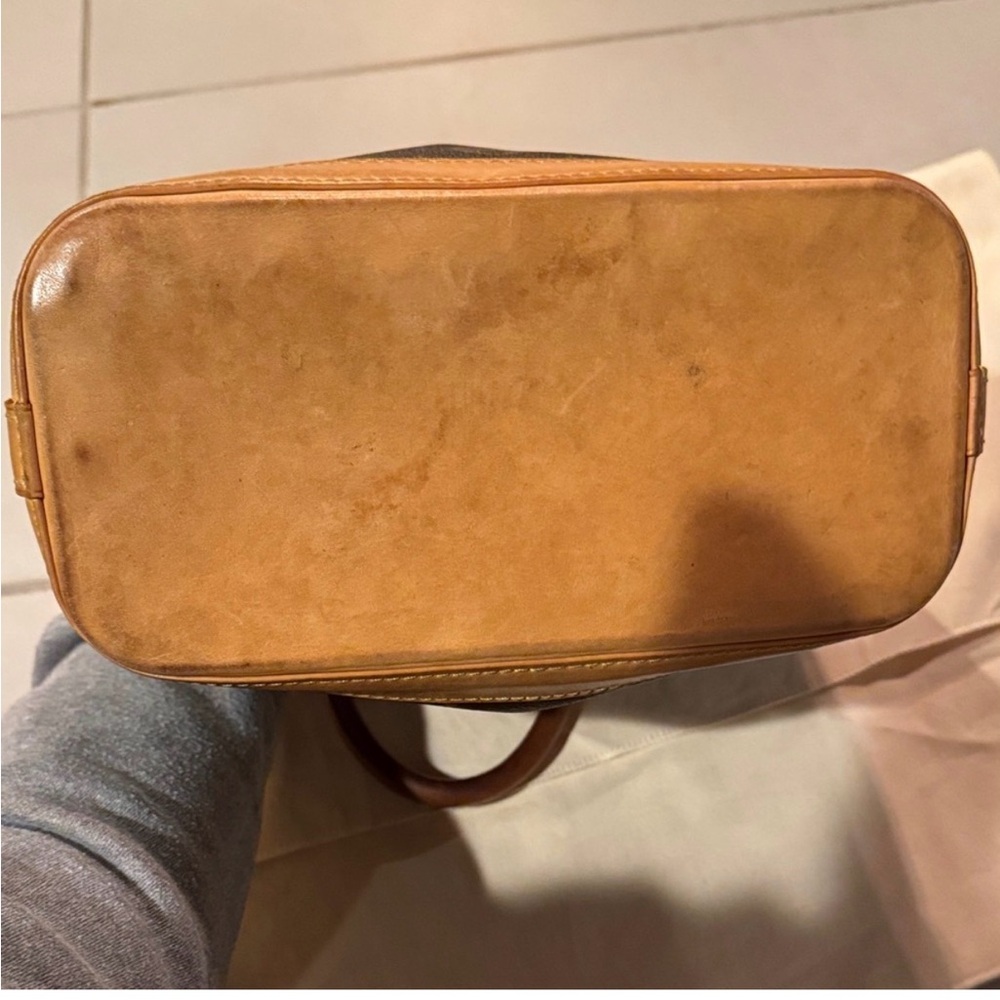 Louis Vuitton Lockit Brown Monogram Shoulder Bag - Picture 6 of 9